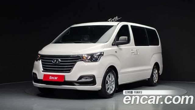 Hyundai Grand Starex Wagon 12-Seater Smart 2020 — фото 1
