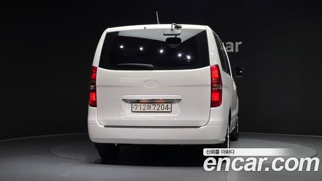 Hyundai Grand Starex Wagon 12-Seater Smart 2020 — фото 4
