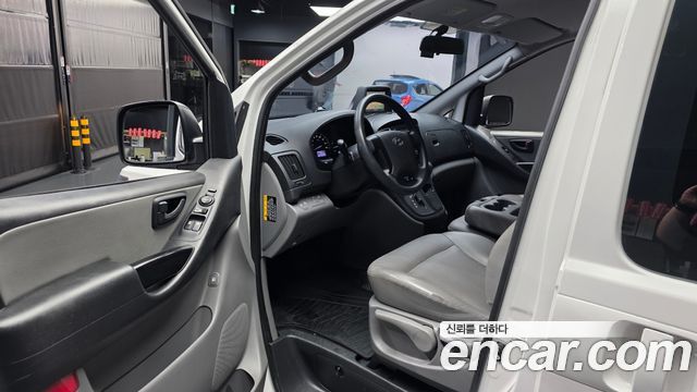 Hyundai Grand Starex Wagon 12-Seater Smart 2020 — фото 10