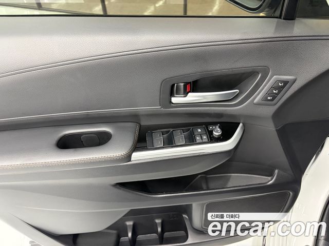 Toyota Sienna (IV) 2.5 Hybrid AWD 2025 — фото 15