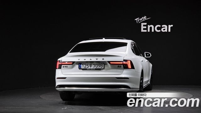 Volvo S90 B5 Ultra Bright Air sus 2026 — фото 4