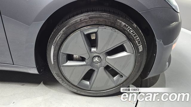 Tesla Model 3 Standard Range Plue RWD 2021 — фото 27