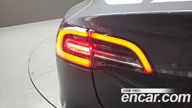 Tesla Model 3 Standard Range Plue RWD 2021 — фото 29