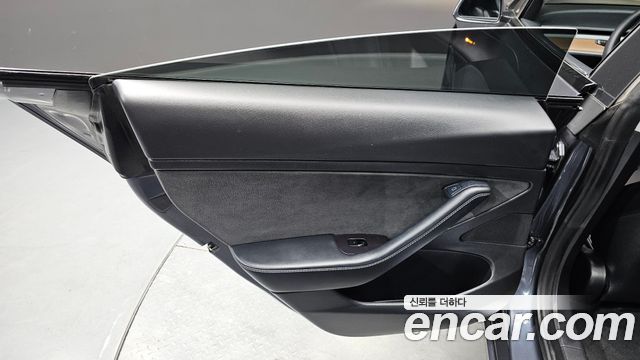 Tesla Model 3 Standard Range Plue RWD 2021 — фото 31