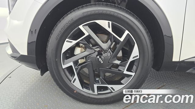 Kia Sportage (V) Gasoline 1.6 Turbo 2WD Nobleless 2022 — фото 5
