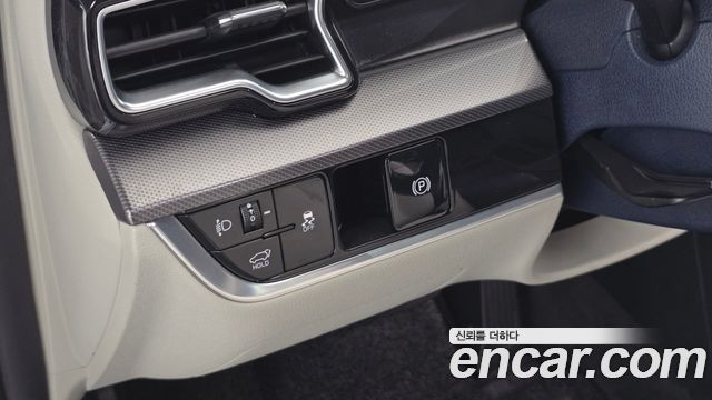 Kia Sportage (V) Gasoline 1.6 Turbo 2WD Nobleless 2022 — фото 35