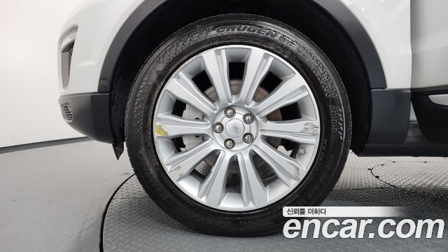Land Rover Range Rover Evoque 2.0 TD4 HSE 2017 — фото 5
