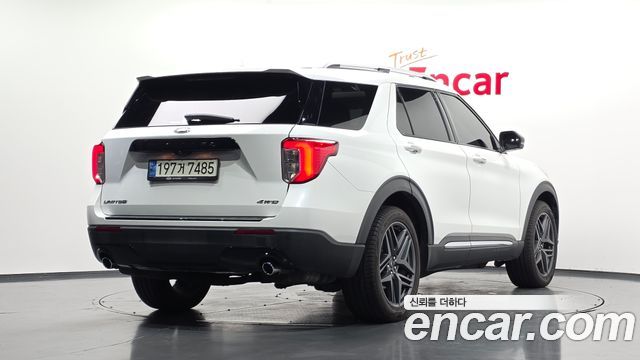 Ford Explorer (VI) 2.3 LimIted 4WD 2021 — фото 2