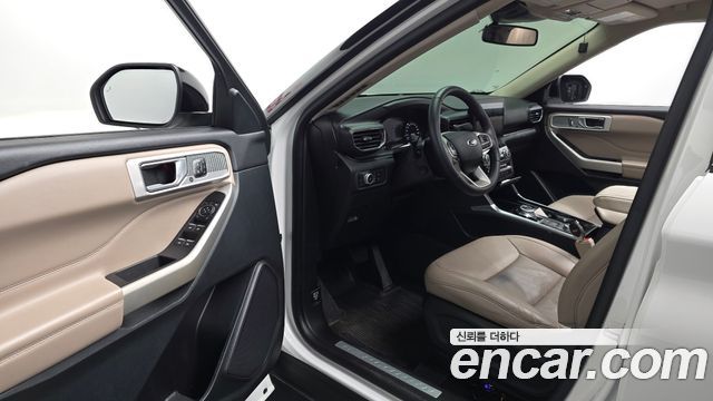 Ford Explorer (VI) 2.3 LimIted 4WD 2021 — фото 10