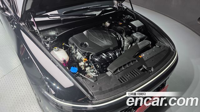 Hyundai Grandeur (GN7) 2,5 Gasoline 2WD Exclusive 2023 — фото 6