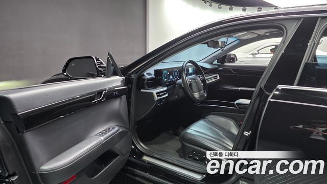 Hyundai Grandeur (GN7) 2,5 Gasoline 2WD Exclusive 2023 — фото 10