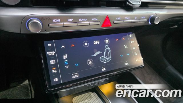 Hyundai Grandeur (GN7) 2,5 Gasoline 2WD Exclusive 2023 — фото 17
