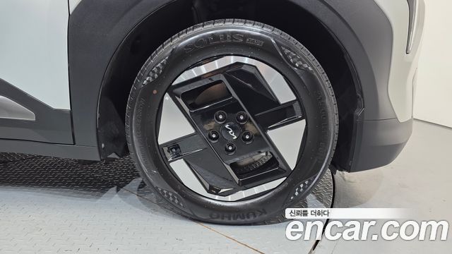 Kia EV3 Standard 2WD Earth 2025 — фото 5
