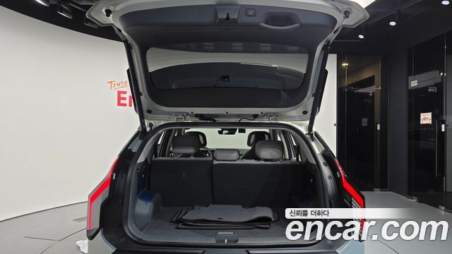 Kia EV3 Standard 2WD Earth 2025 — фото 20