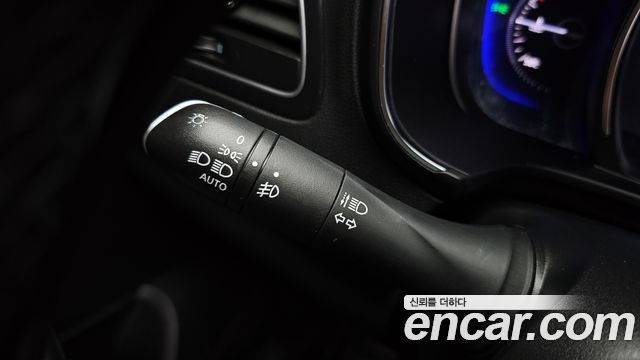 Renault Korea QM6 Gasoline 2WD RE Signature 2019 — фото 29