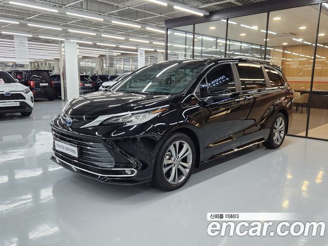 Toyota Sienna (IV) 2.5 Hybrid 2WD 2025 — фото 1