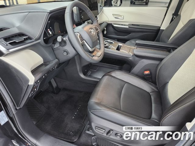 Toyota Sienna (IV) 2.5 Hybrid 2WD 2025 — фото 16