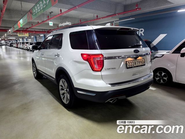Ford Explorer 3.5 Limited 4WD 5th 2019 — фото 4