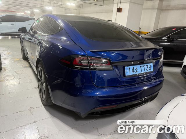 Tesla Model S Plaid 2023 — фото 3