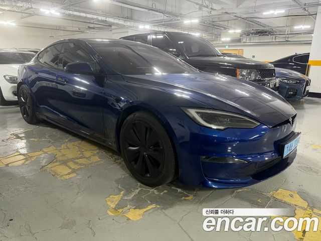 Tesla Model S Plaid 2023 — фото 6