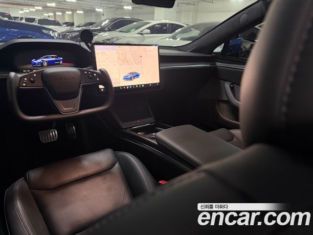 Tesla Model S Plaid 2023 — фото 9