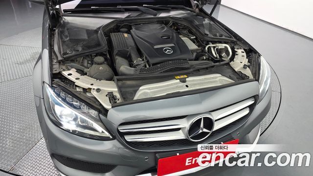 Mercedes-Benz C-Class (W205) C200 AMG Line 2017 — фото 6