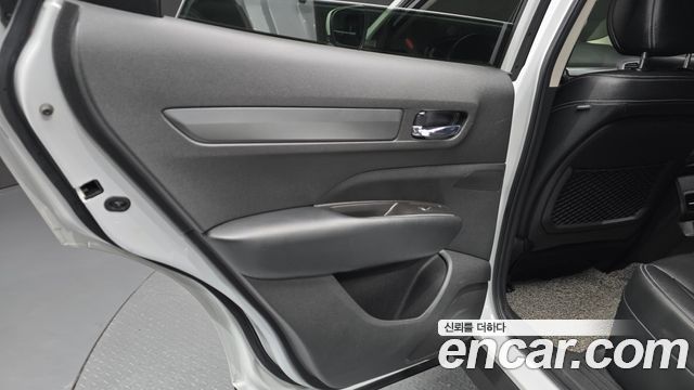 Renault Korea QM6 2.0 LPe LE 2WD 2023 — фото 25