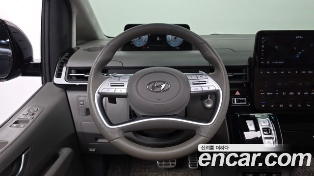 Hyundai Staria L3.5 Lounge 9-Seater Inspiration 2022 — фото 14