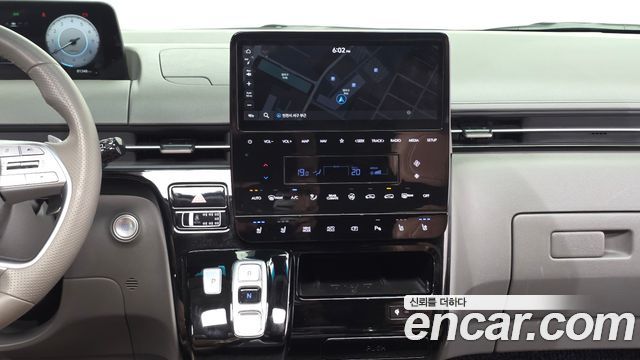 Hyundai Staria L3.5 Lounge 9-Seater Inspiration 2022 — фото 15
