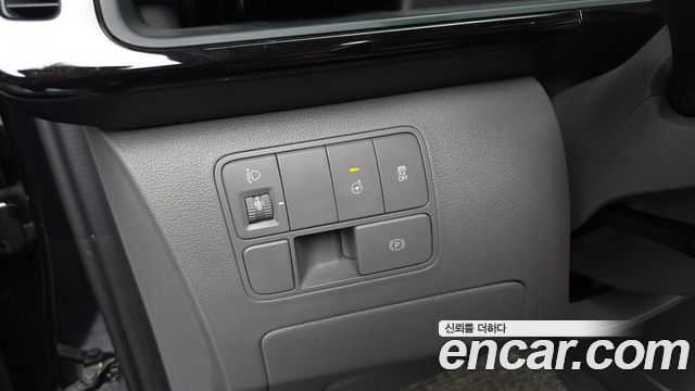Hyundai Staria L3.5 Lounge 9-Seater Inspiration 2022 — фото 19