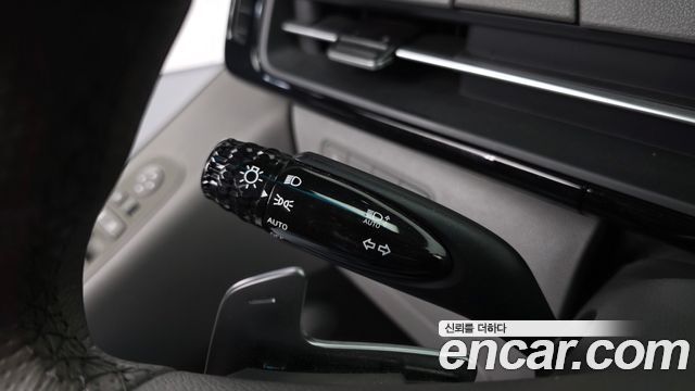 Hyundai Staria L3.5 Lounge 9-Seater Inspiration 2022 — фото 20