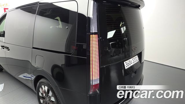 Hyundai Staria L3.5 Lounge 9-Seater Inspiration 2022 — фото 23