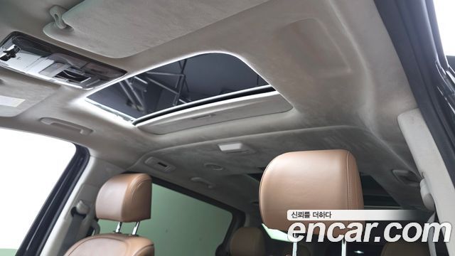 Hyundai Staria L3.5 Lounge 9-Seater Inspiration 2022 — фото 30