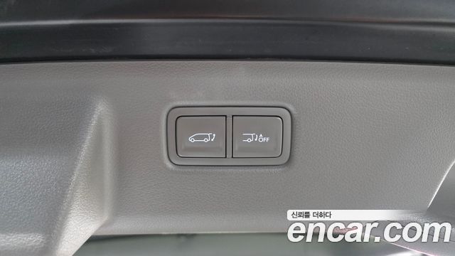 Hyundai Staria L3.5 Lounge 9-Seater Inspiration 2022 — фото 32
