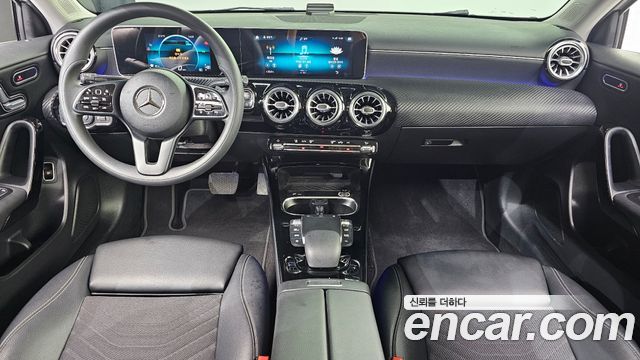 Mercedes-Benz A-Class (W177) A220 Sedan 2020 — фото 7