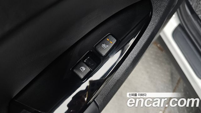Kia Sportage Hybrid (V) Signature 2WD 2022 — фото 28