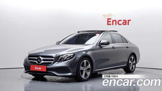 Mercedes-Benz E-Class (W213) E300 4MATIC AV Intelligent Drive