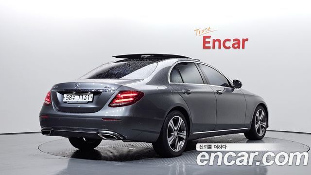 Mercedes-Benz E-Class (W213) E300 4MATIC AV Intelligent Drive 2017 — фото 2