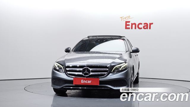 Mercedes-Benz E-Class (W213) E300 4MATIC AV Intelligent Drive 2017 — фото 3