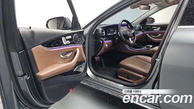 Mercedes-Benz E-Class (W213) E300 4MATIC AV Intelligent Drive 2017 — фото 10