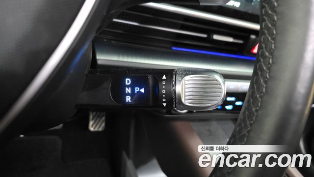 Hyundai Ioniq 6 Long Range AWD Exclusive + 2023 — фото 9