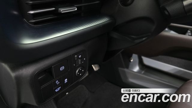 Hyundai Ioniq 6 Long Range AWD Exclusive + 2023 — фото 33