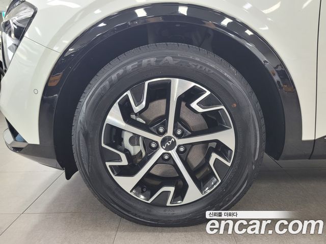 Kia Sportage Hybrid (V) Signature 2WD 2023 — фото 23