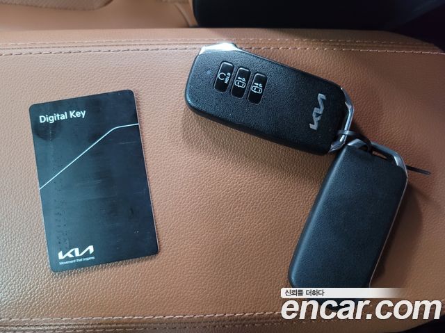 Kia Sportage Hybrid (V) Signature 2WD 2023 — фото 24