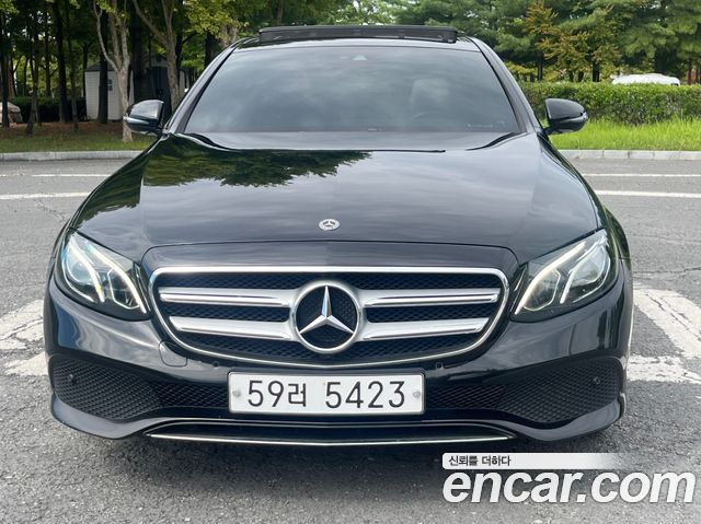 Mercedes-Benz E-Class (W213) E300 Avantgarde