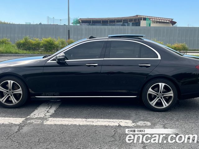 Mercedes-Benz E-Class (W213) E300 Avantgarde 2019 — фото 4