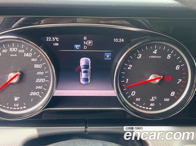 Mercedes-Benz E-Class (W213) E300 Avantgarde 2019 — фото 6