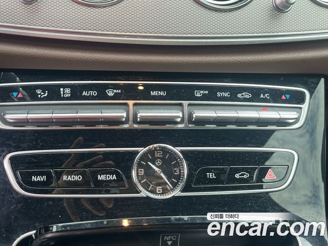 Mercedes-Benz E-Class (W213) E300 Avantgarde 2019 — фото 18