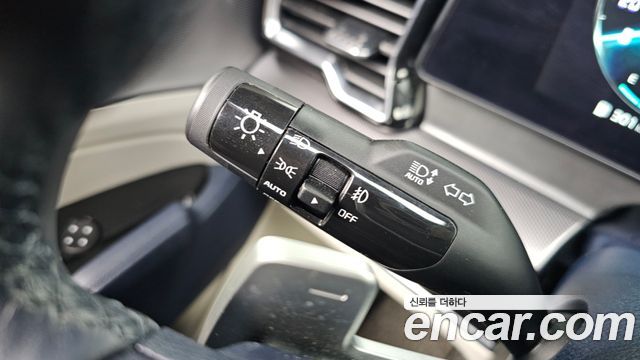 Kia Sportage Hybrid (V) Nobleless 2WD 2023 — фото 19