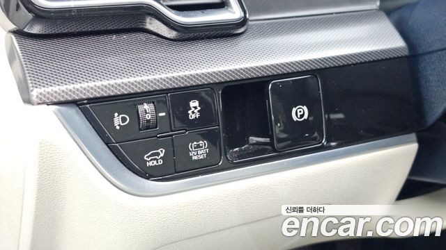 Kia Sportage Hybrid (V) Nobleless 2WD 2023 — фото 28